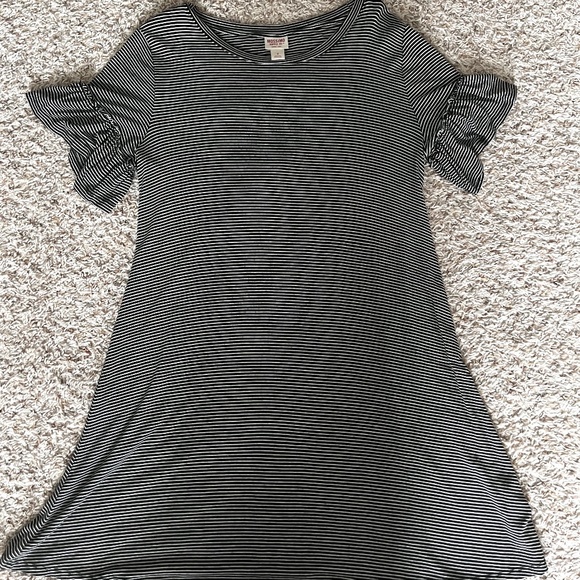 Black and White Stripped Target Summer Dress - Picture 1 of 3